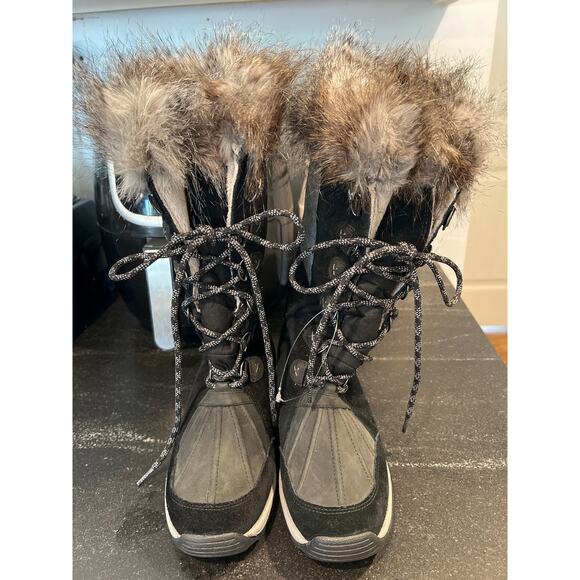 Clarks Women’s Lace Up Wintry Hi Fleece Lined Thinsulate Boots Sz 7.5 Black Gray - Picture 1 of 7